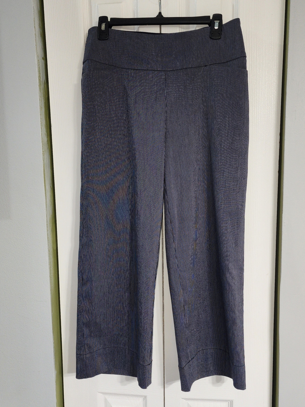 Women's Wide Leg Crop Pants With Navy And White Pinstripes With Tummy Control